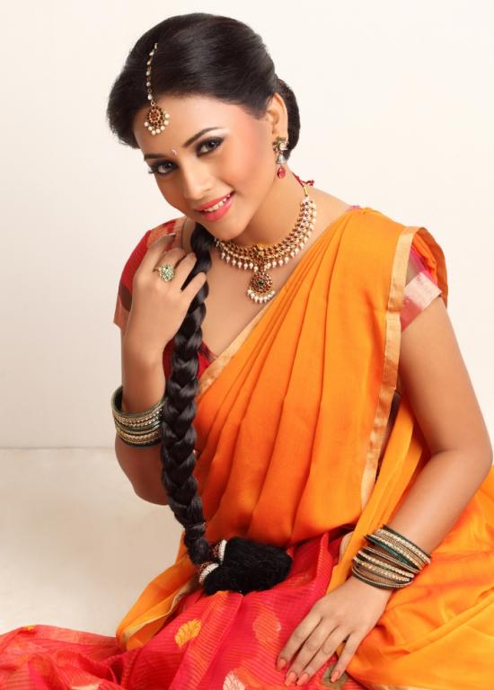 Suza Khan
